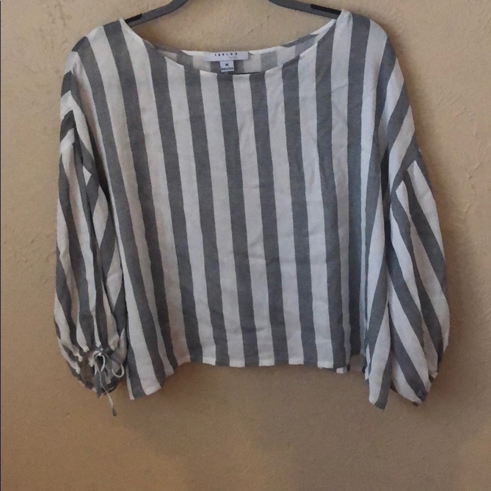 Gray & White Boutique Crop-ish shirt